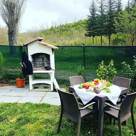 Il Giardino Delle Noci Nocleg ze śniadaniem La Casinina