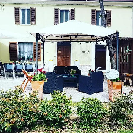 Il Giardino Delle Noci Nocleg ze śniadaniem